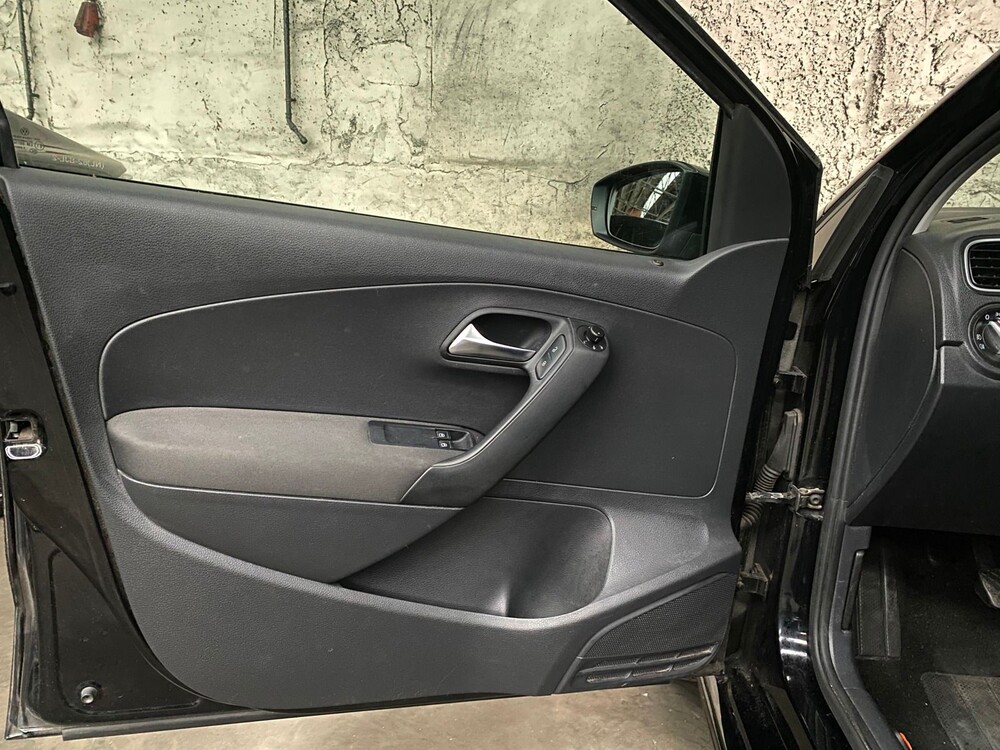 Volkswagen Polo 1.2 TDI BlueMotion Comfortline 75PS 2011 -Orig. GB-, 62-SJL-2-KARTON