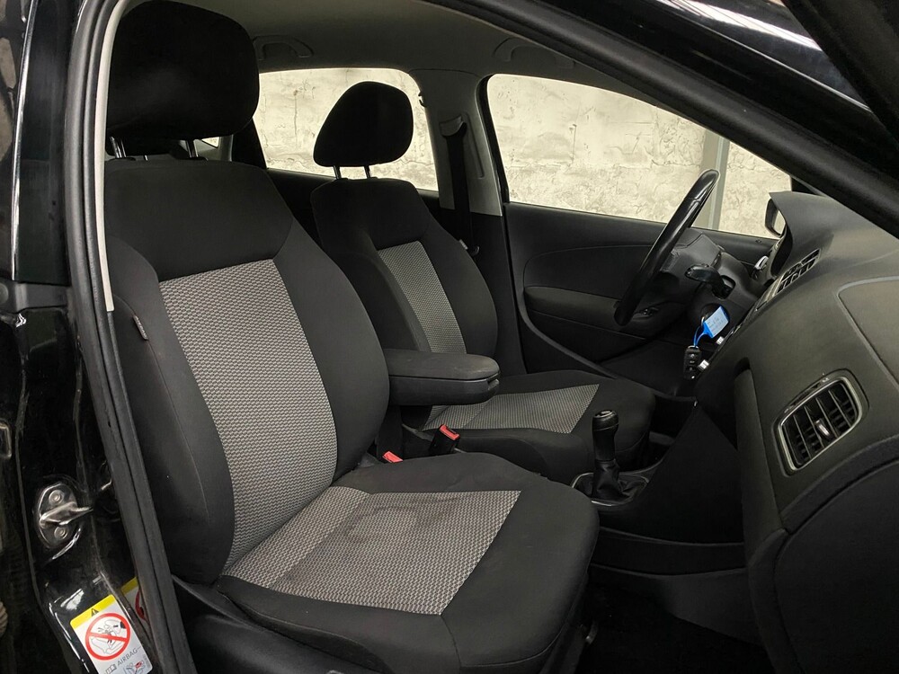 Volkswagen Polo 1.2 TDI BlueMotion Comfortline 75PS 2011 -Orig. GB-, 62-SJL-2-KARTON