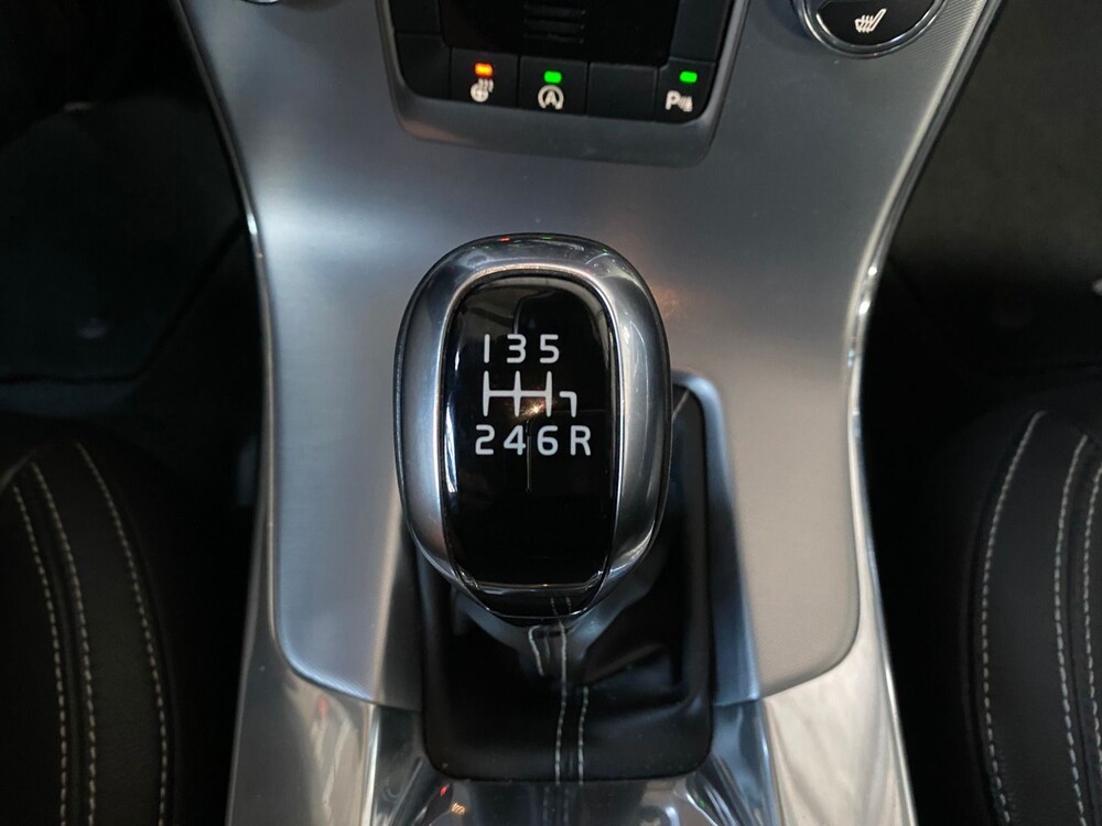 Volvo V60 2.0 D2 Polar+ Dynamic 120PS 2018 -Orig. NL-, SB-091-V