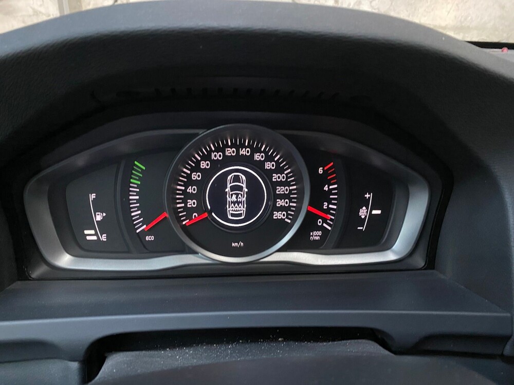 Volvo V60 2.0 D2 Polar+ Dynamic 120PS 2018 -Orig. NL-, SB-091-V