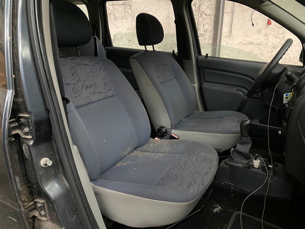 Dacia Logan 1.4 75PS 2009 -Orig. EN-, 62-HXJ-9