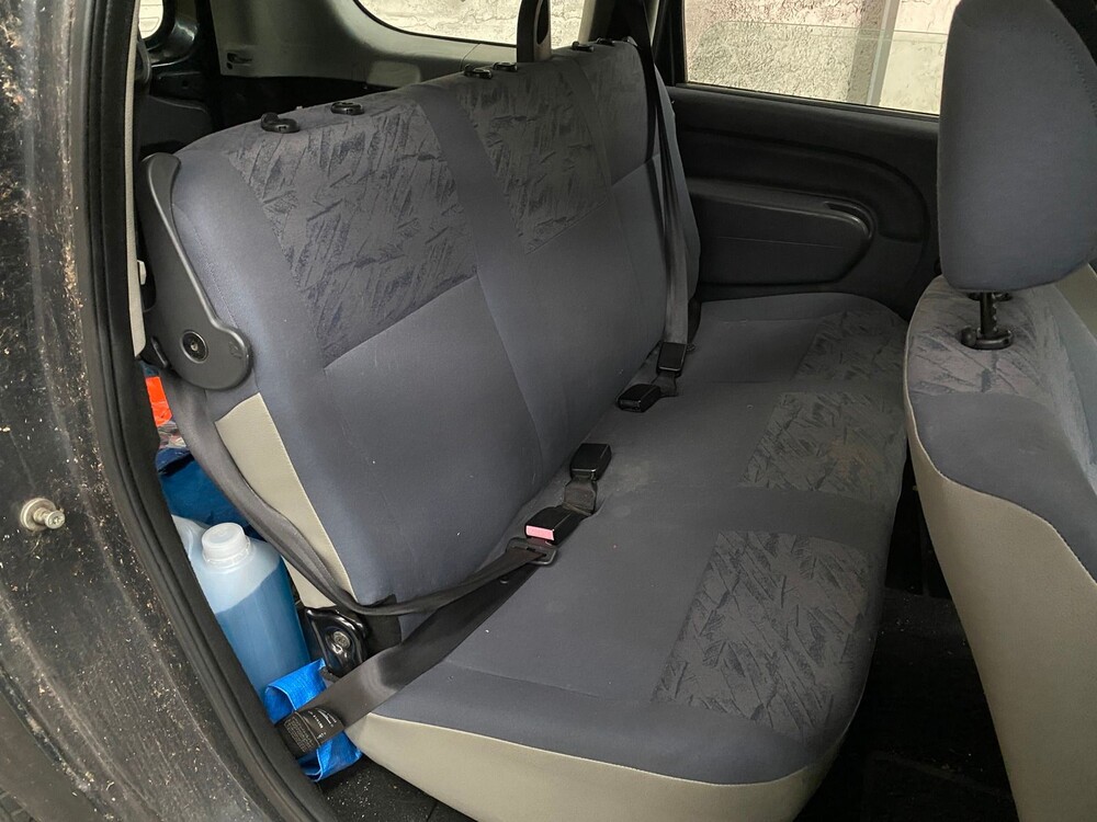 Dacia Logan 1.4 75PS 2009 -Orig. EN-, 62-HXJ-9