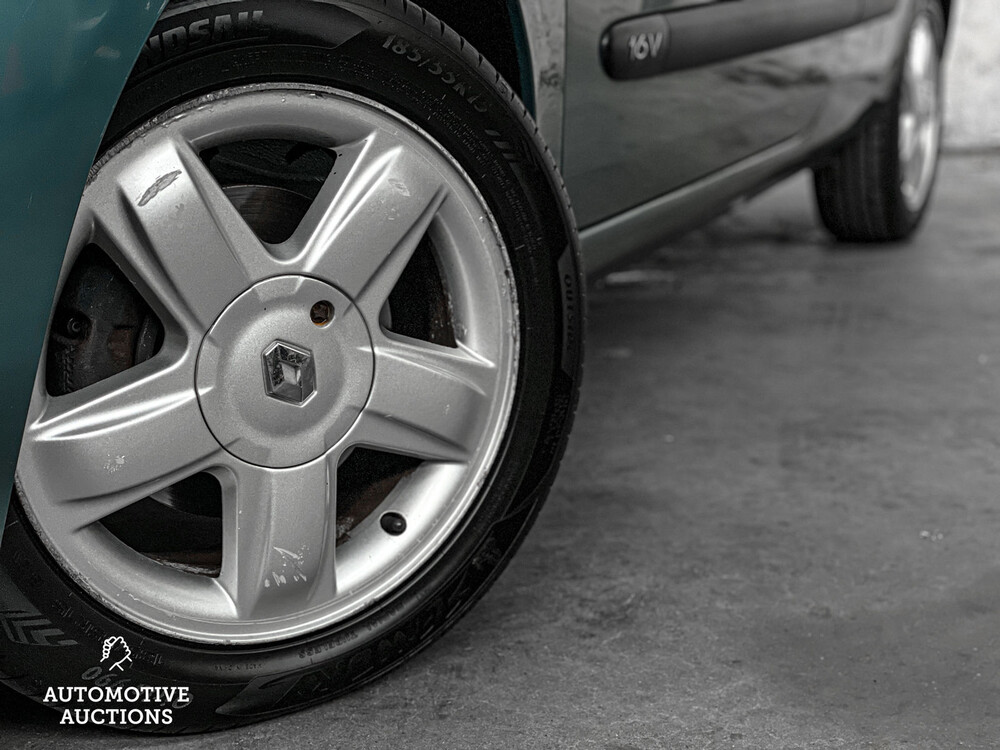 Renault Clio 1.2-16V 75PS 2004 -Orig. NL-, 98-PH-DZ