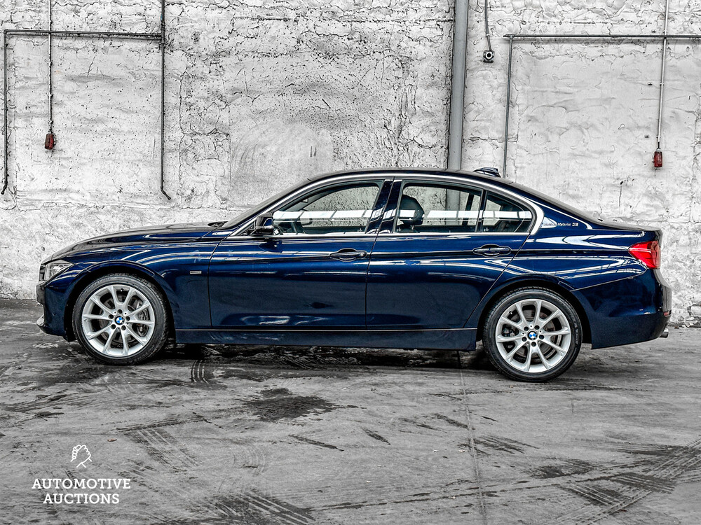 BMW ActiveHybrid 3 F30 3er 3.0 340PS 2013