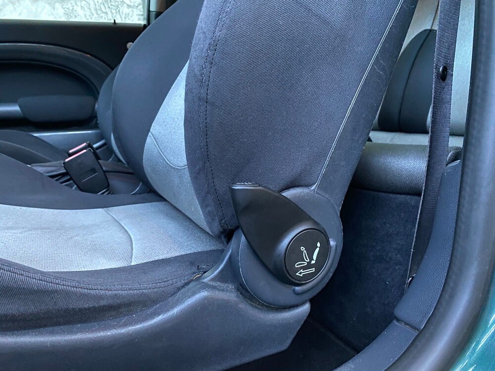 Mini Cooper S 1.6 163PS 2002, 82-JNL-1