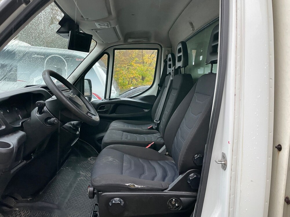 Iveco Daily 35C 16V 2.3 410 H3 156PS 2016, V-925-XZ -Starr-