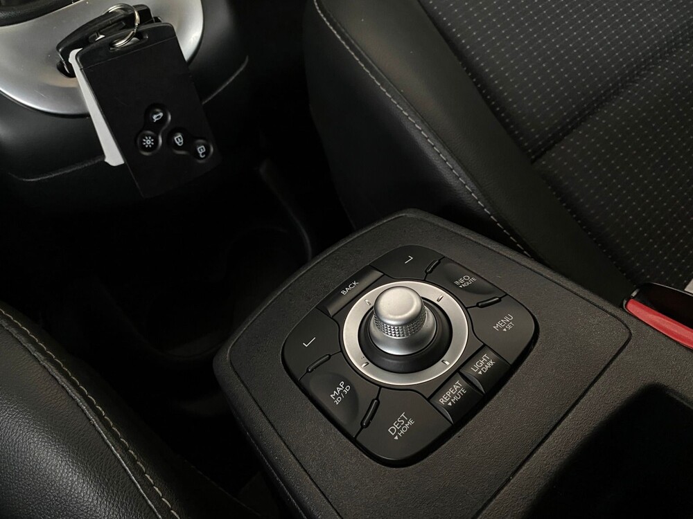 Renault Grand Scenic Bose 1.2 TCe 131PS 2014 -Orig. NL-, 8-TGK-75