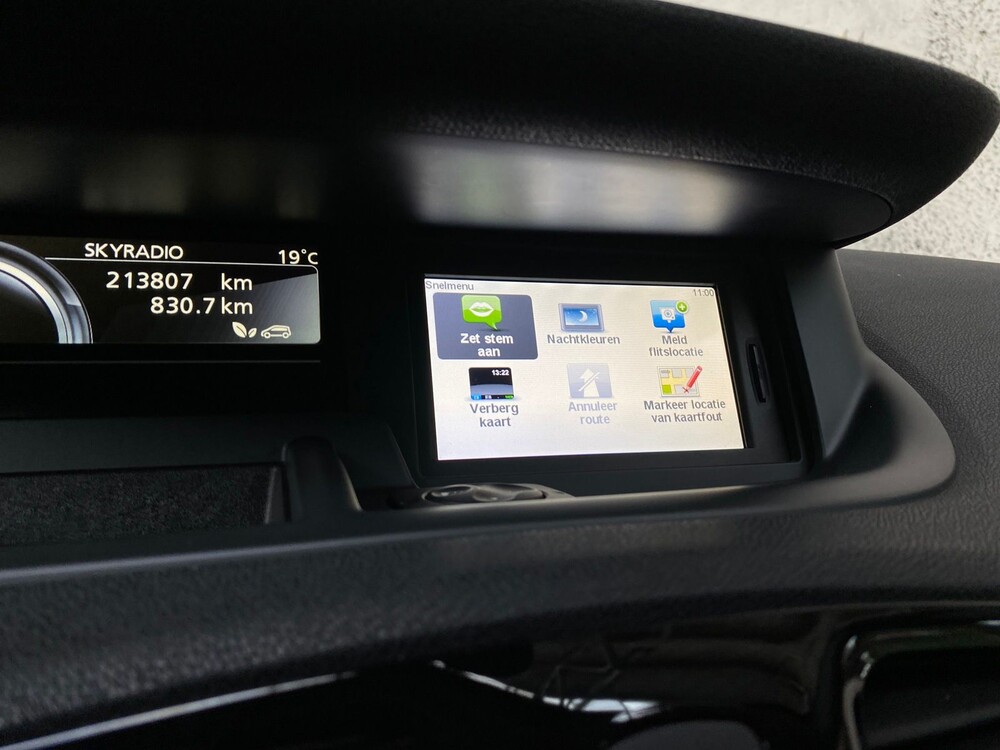 Renault Grand Scenic Bose 1.2 TCe 131PS 2014 -Orig. NL-, 8-TGK-75