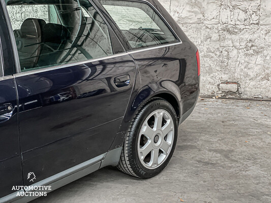Audi A6 Avant 2.4 Exclusive MT 170pk 2002 -Orig. NL-, 04-JN-TN -Youngtimer-