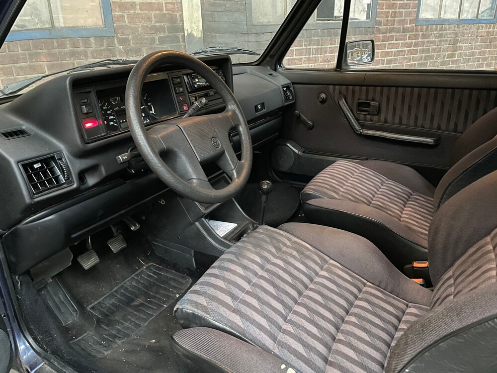 Volkswagen Golf II Cabriolet 1.8 98PS 1992 -Orig. NL-, FN-JB-91 -Youngtimer-