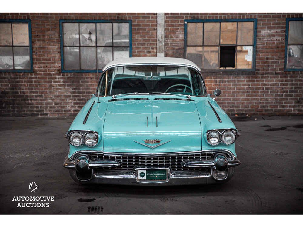 Cadillac Limousine De Ville V8 1958, DM-81-32