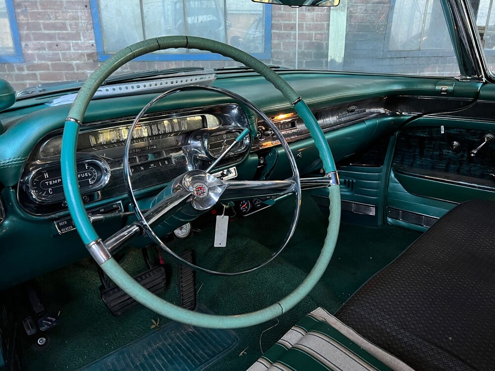 Cadillac Limousine De Ville V8 1958, DM-81-32