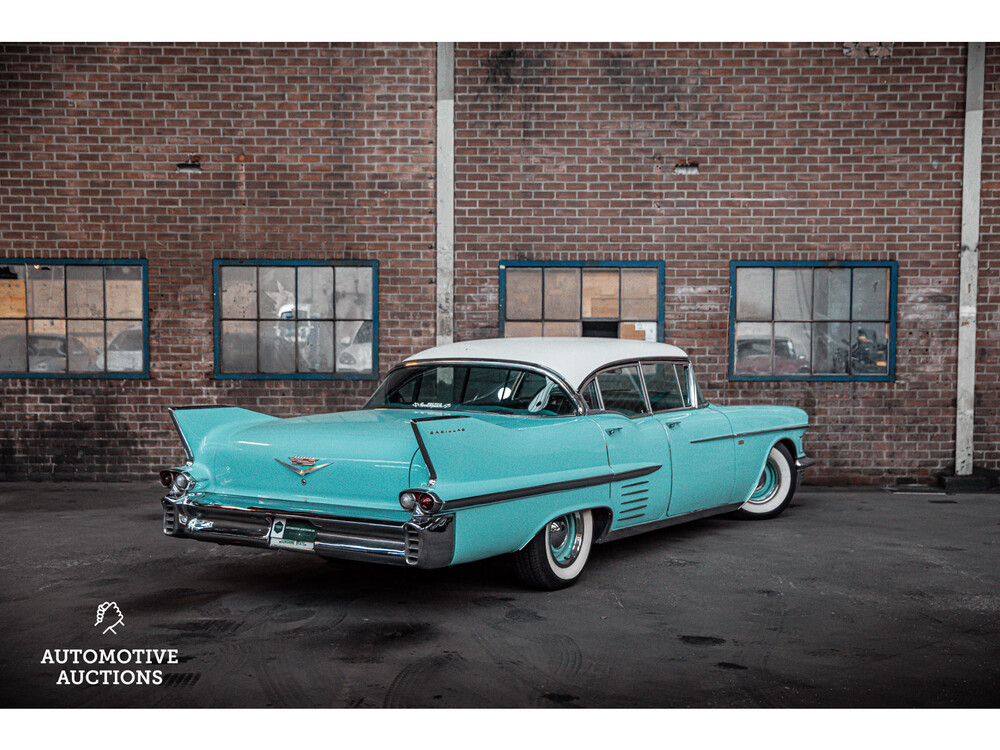 Cadillac Limousine De Ville V8 1958, DM-81-32