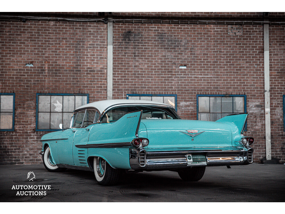 Cadillac Limousine De Ville V8 1958, DM-81-32