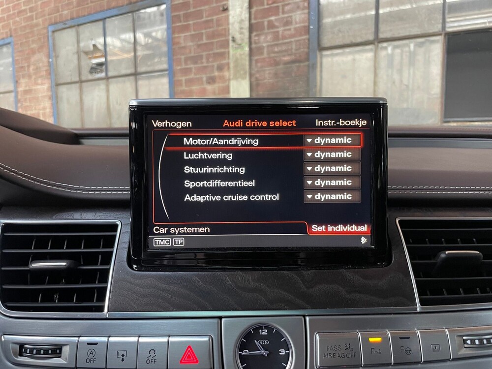 Audi A8 Lang W12 6.3 FSI Quattro Pro Line+ A8L 2014, SR-008-V