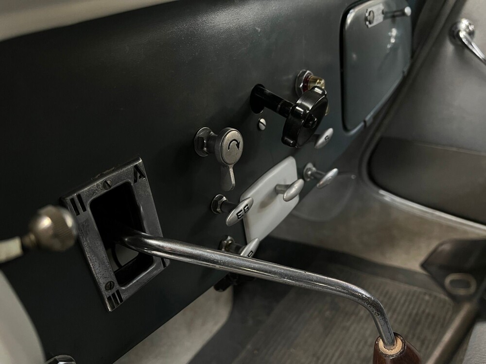 Citroen Traction 11B Normal 60PS 1953, DZ-90-71