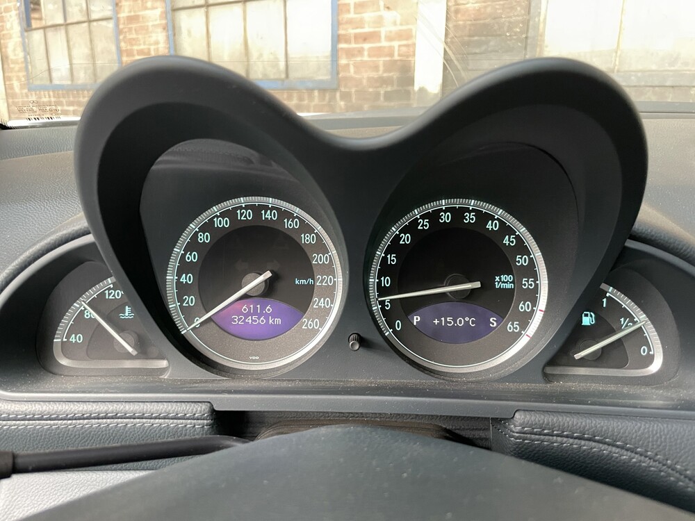 Mercedes-Benz SL500 Roadster 5.0 V8 R230 306PS 2002, 38-GLR-1 -Youngtimer-