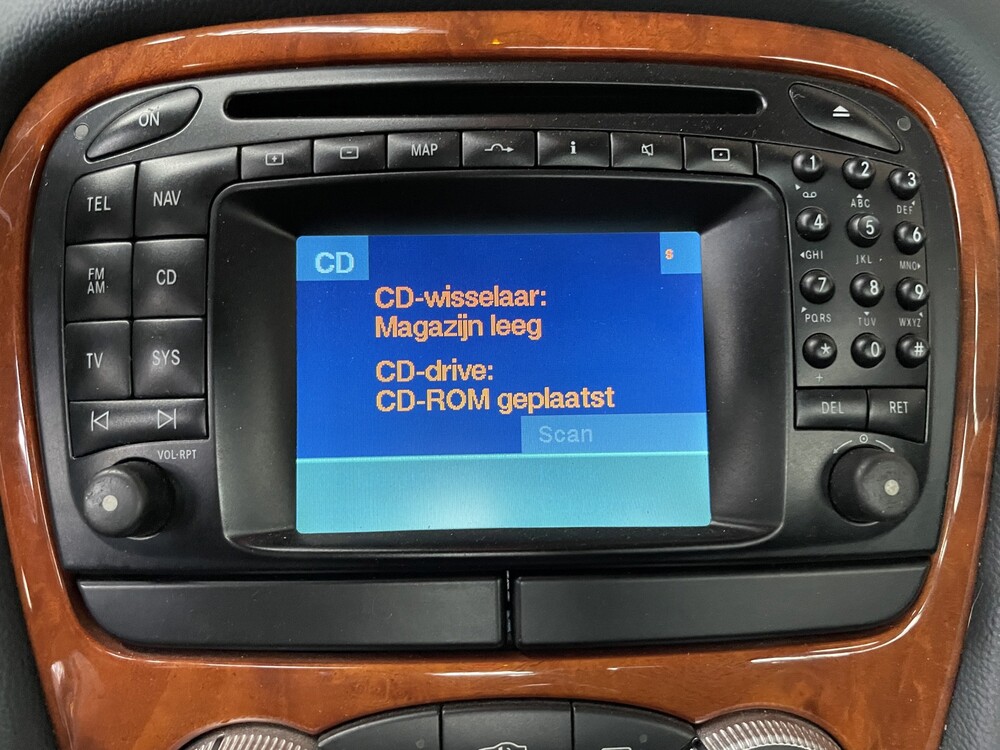 Mercedes-Benz SL500 Roadster 5.0 V8 R230 306PS 2002, 38-GLR-1 -Youngtimer-