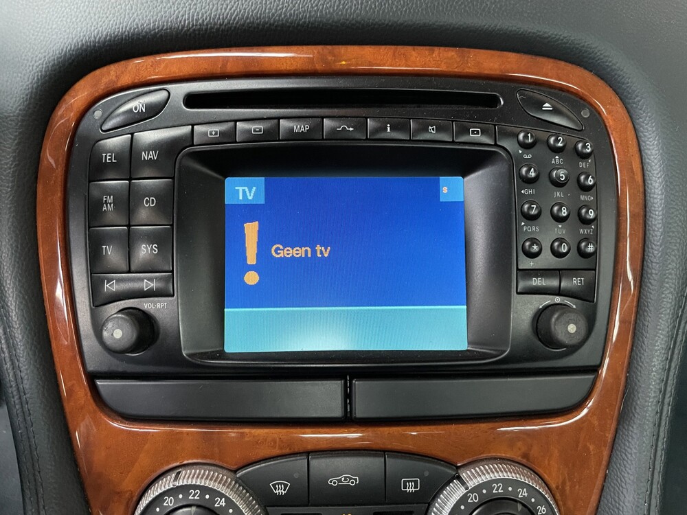 Mercedes-Benz SL500 Roadster 5.0 V8 R230 306PS 2002, 38-GLR-1 -Youngtimer-