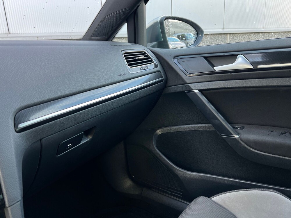 Volkswagen Golf R 2.0 TSI 4Matic 300PS 2014, NH-281-G