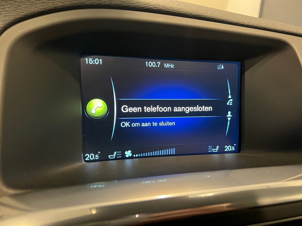 Volvo V60 2.0 D3 R-Design 150PS 2016, XR-726-J