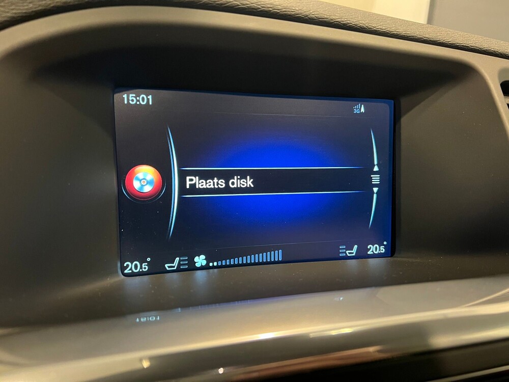 Volvo V60 2.0 D3 R-Design 150PS 2016, XR-726-J