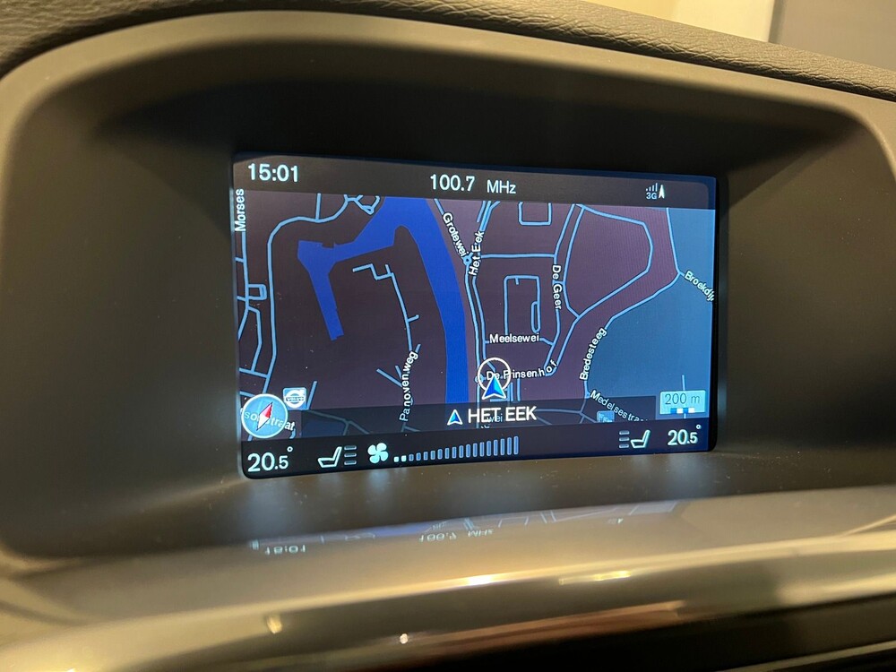 Volvo V60 2.0 D3 R-Design 150PS 2016, XR-726-J