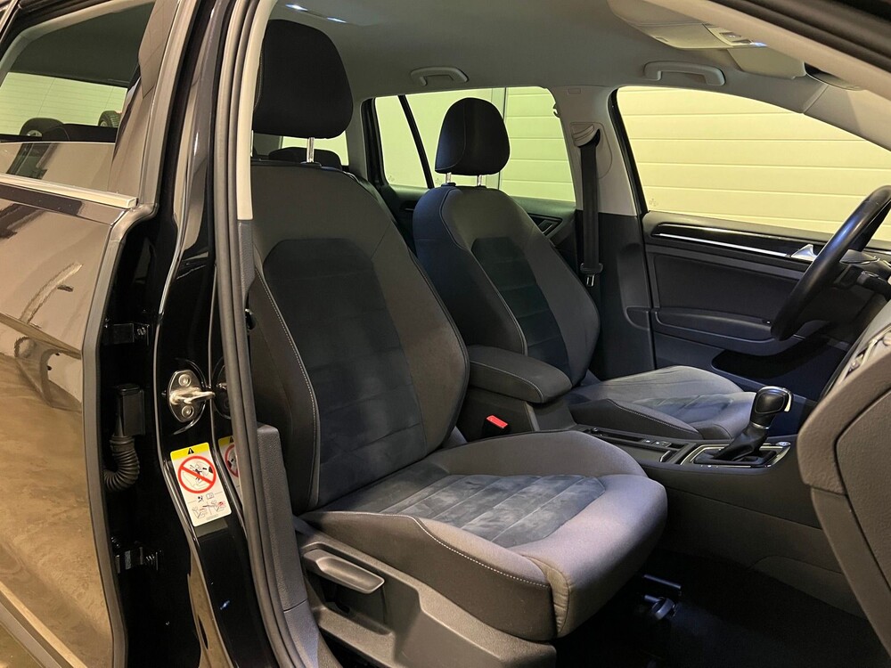 Volkswagen Golf Variant 1.4 TSI Highline Business R 150hp 2018, SP-298-B