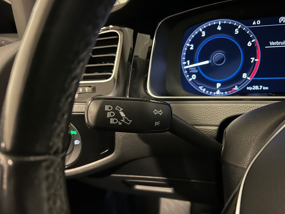 Volkswagen Golf Variant 1.4 TSI Highline Business R 150hp 2018, SP-298-B