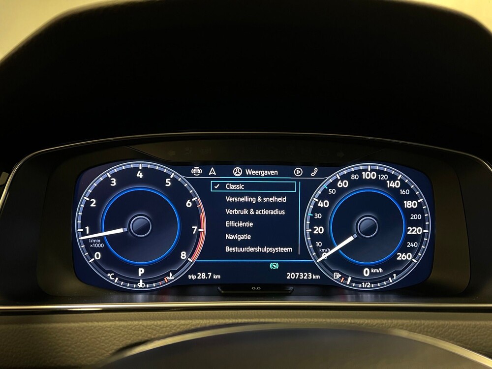 Volkswagen Golf Variant 1.4 TSI Highline Business R 150hp 2018, SP-298-B