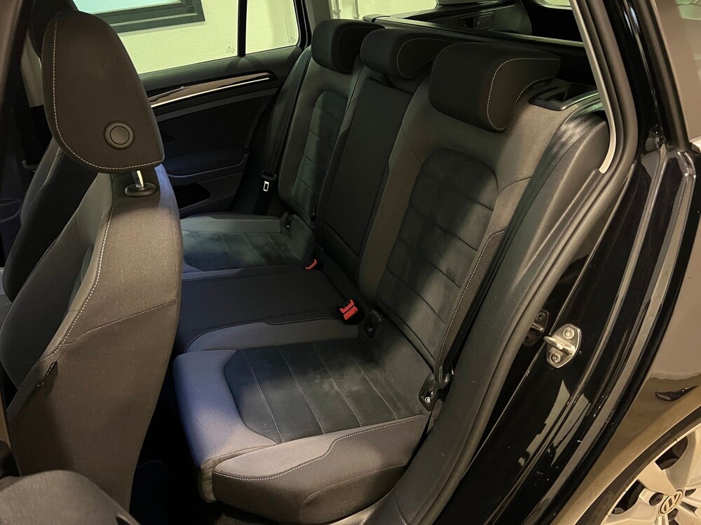 Volkswagen Golf Variant 1.4 TSI Highline Business R 150hp 2018, SP-298-B