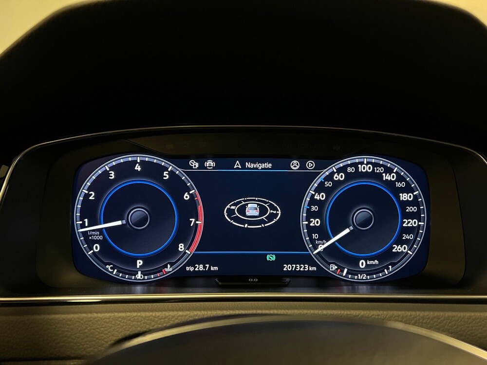 Volkswagen Golf Variant 1.4 TSI Highline Business R 150hp 2018, SP-298-B