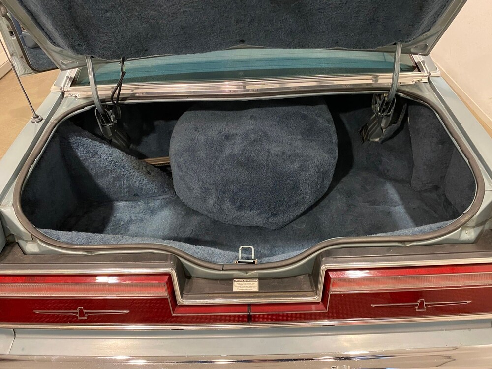 Ford Thunderbird Diamont Jubilee Edition 151PS 1978, NS-593-R