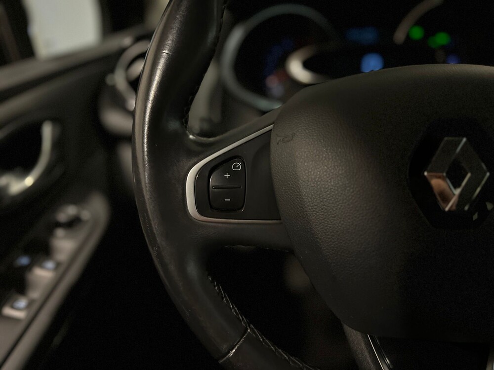 Renault Clio Estate TCe Dynamique 90hp 2016 -Orig. NL-, JN-484-L