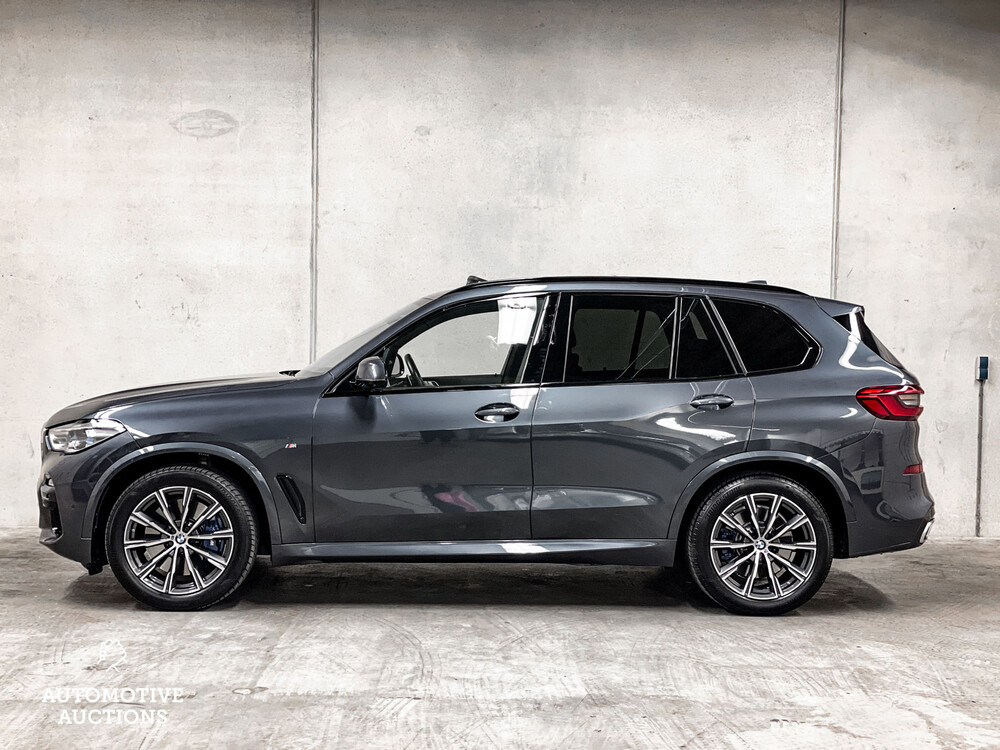 BMW X5 xDrive40i M-Sport 3.0 G05 340PS 2019