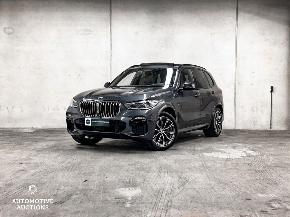 BMW X5 xDrive40i M-Sport 3.0 G05 340PS 2019
