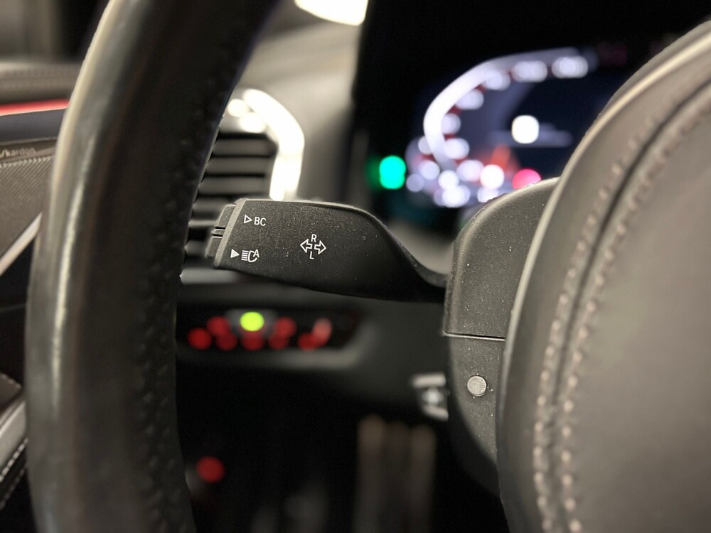 BMW M850i xDrive 4.4 V8 High Executive CARBON 530PS 2019 -Orig. NL-8 Serie, XG-859-N