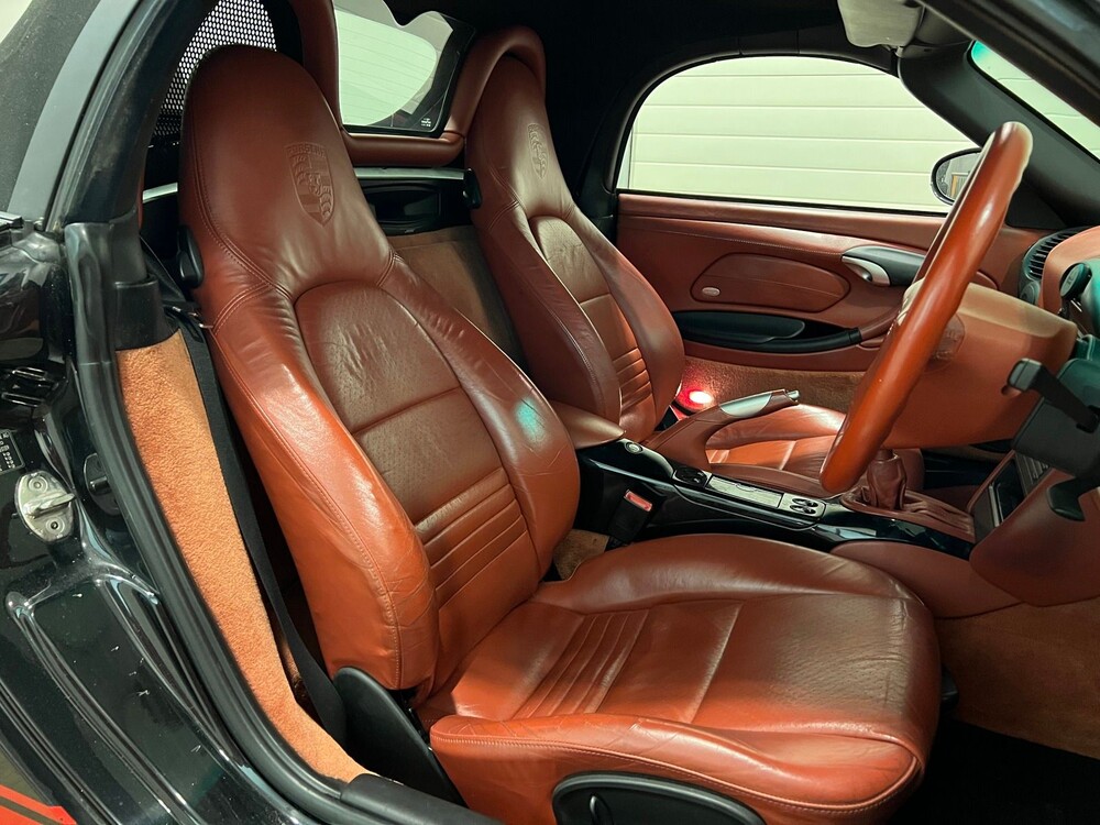 Porsche Boxster 2.7 228PS 2003, J-961-TX