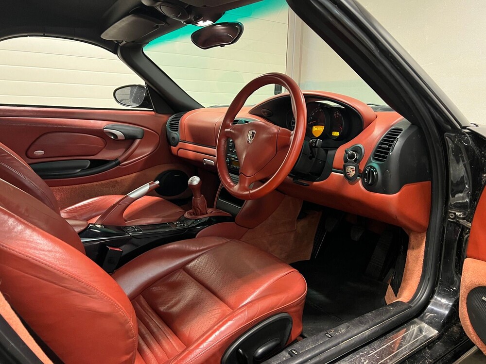 Porsche Boxster 2.7 228PS 2003, J-961-TX