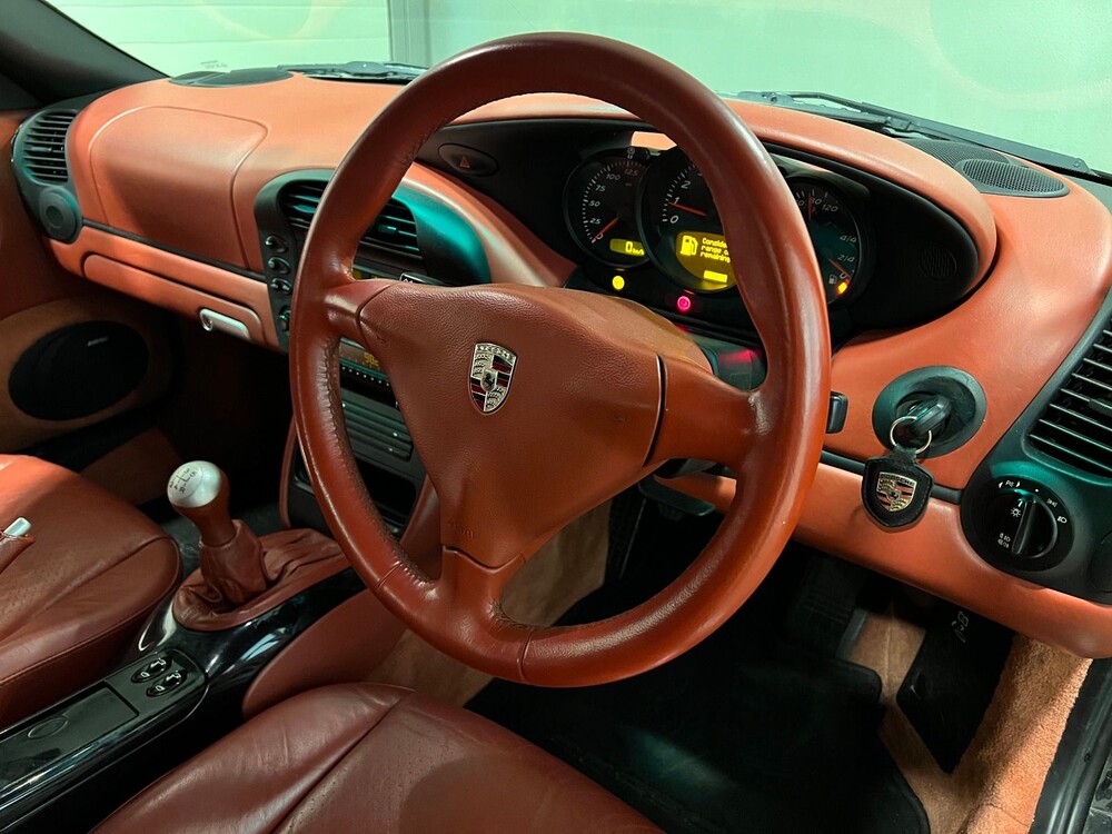 Porsche Boxster 2.7 228PS 2003, J-961-TX