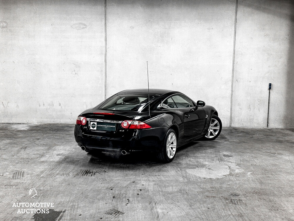 Jaguar XK 4.2 V8 Coupé 298PS 2007, 52-TT-JJ -Youngtimer-