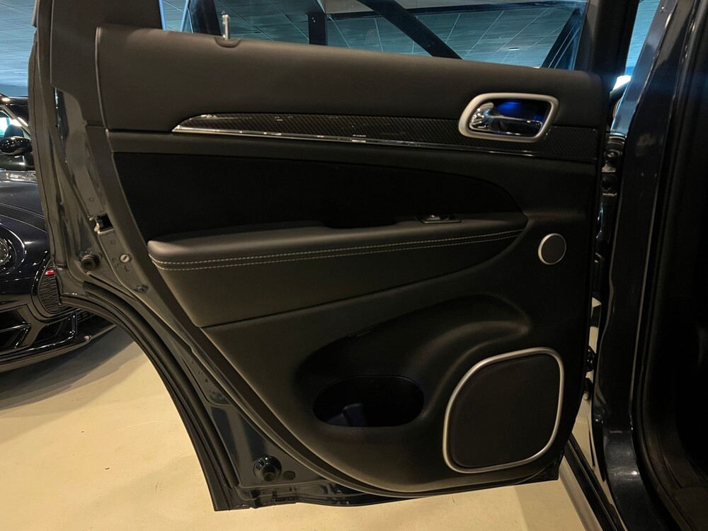 Jeep Grand Cherokee SRT 6.4 V8 Hemi 468PS 2015, XV-842-J