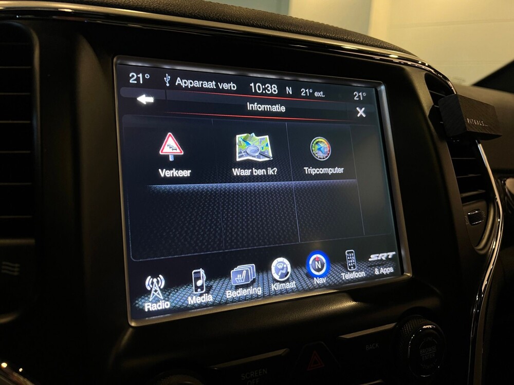 Jeep Grand Cherokee SRT 6.4 V8 Hemi 468PS 2015, XV-842-J