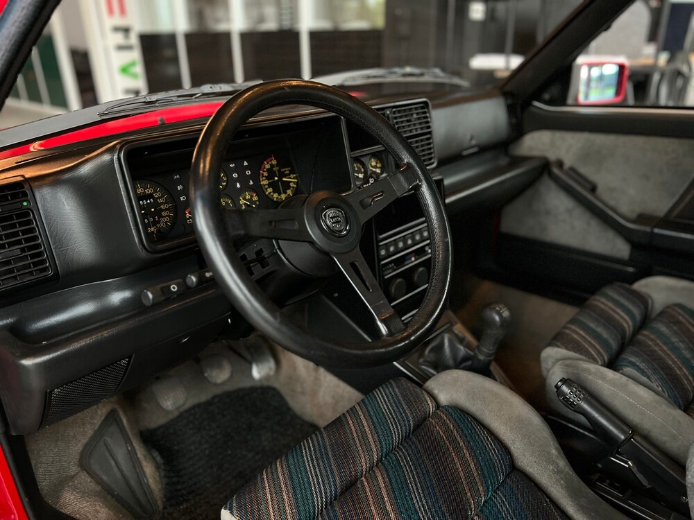 Lancia Delta HF Integrale 2.0-16V 196PS -Orig. NL- 1991, ZF-03-BX