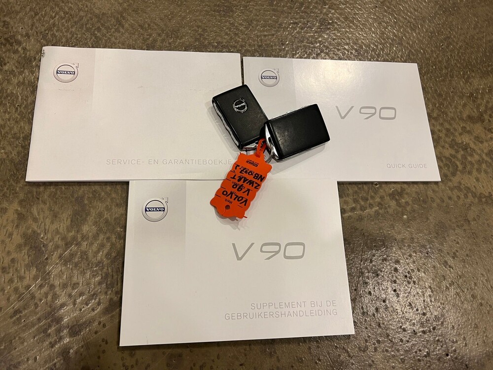 Volvo V90 2.0 D4 Momentum 190PS 2017 -Orig. NL-, NB-007-J