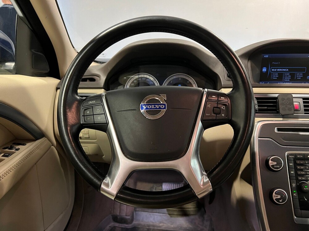 Volvo XC70 D5 Ocean Race 215PS 2011 -Orig. GB-, 87-SHD-3-KARTON