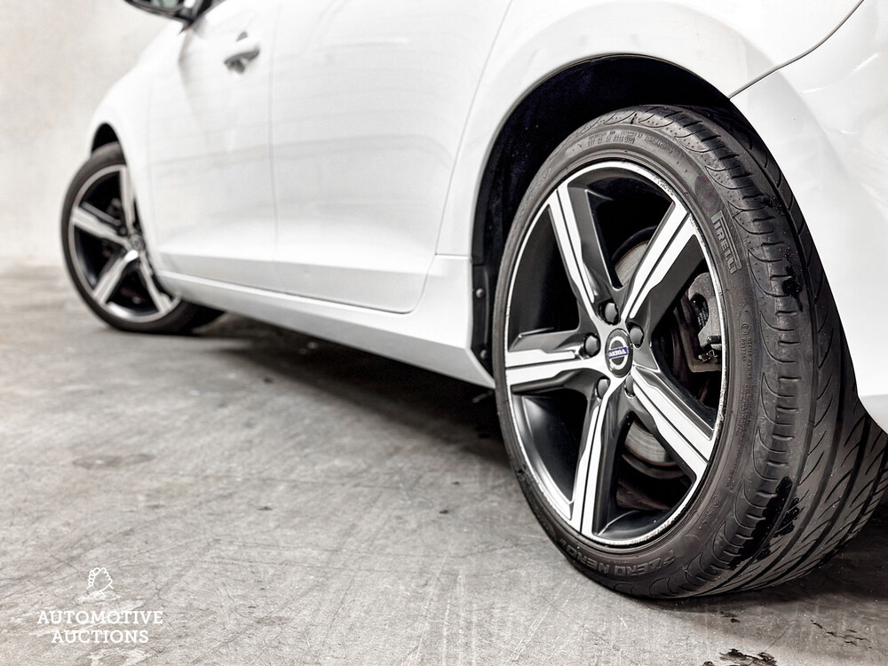 Volvo V60 Business Sport 2.0 D4 190PS 2018 -Orig. NL-, TL-707-B