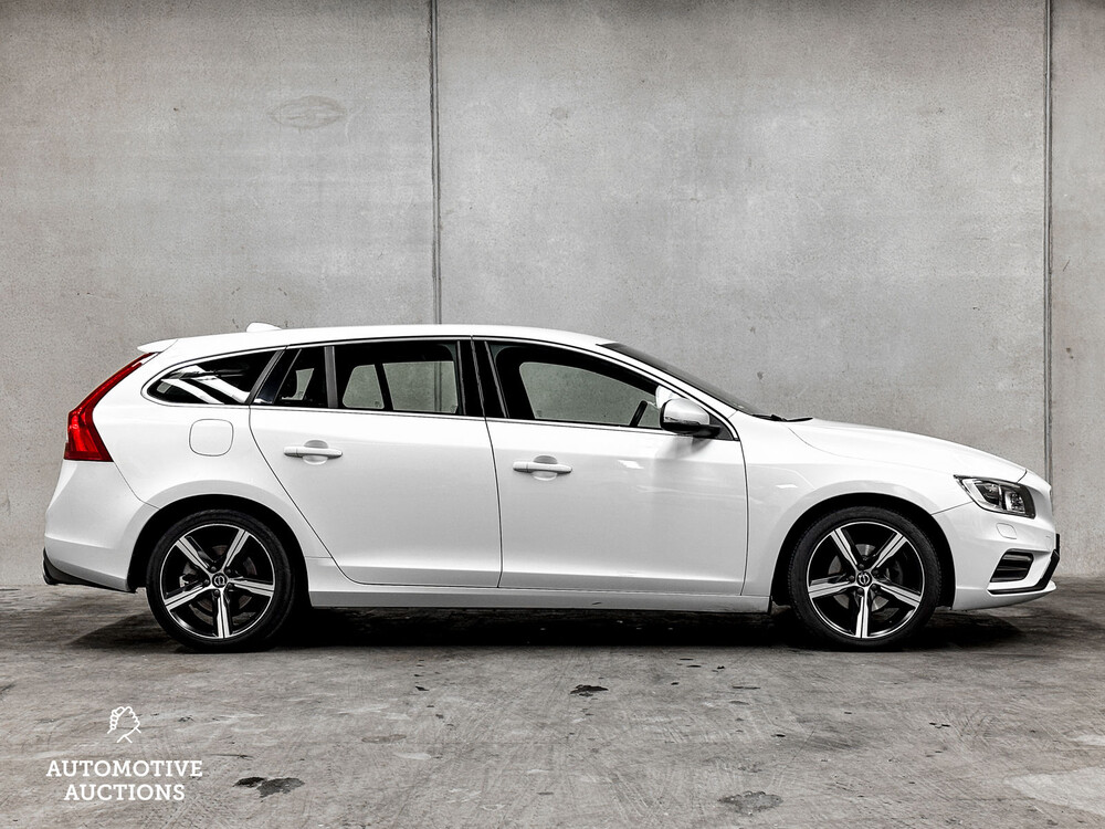 Volvo V60 Business Sport 2.0 D4 190PS 2018 -Orig. NL-, TL-707-B