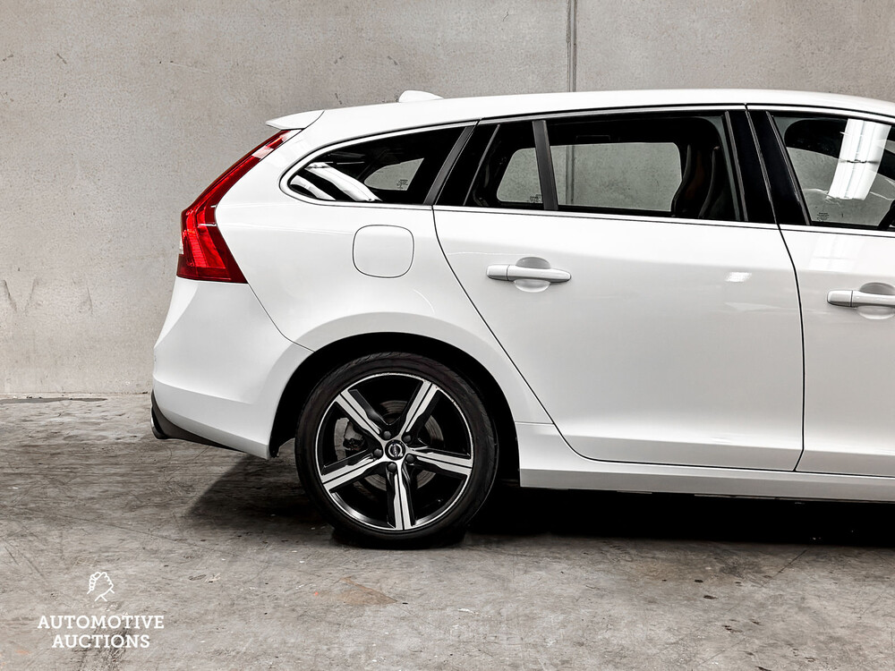Volvo V60 Business Sport 2.0 D4 190PS 2018 -Orig. NL-, TL-707-B