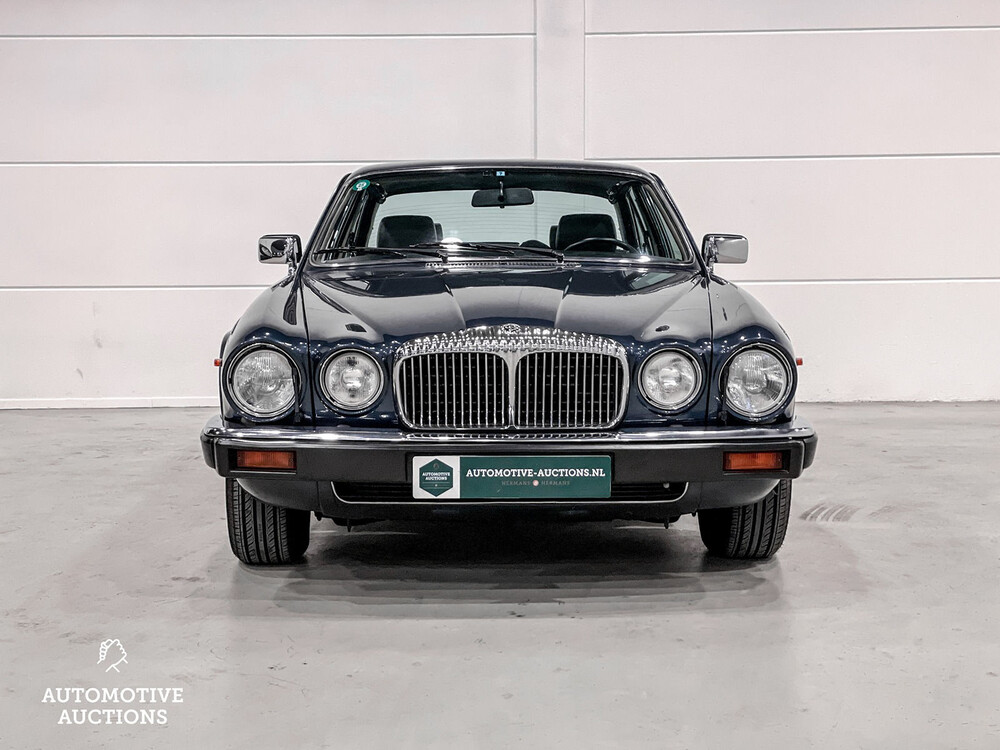 Daimler Double Six 6.0 V12 Serie 3 264PS 1990, L-022-HD